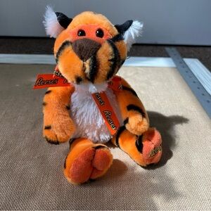 Reese’s tiger plush stuffie soft branded ribbon promo cute striped candy